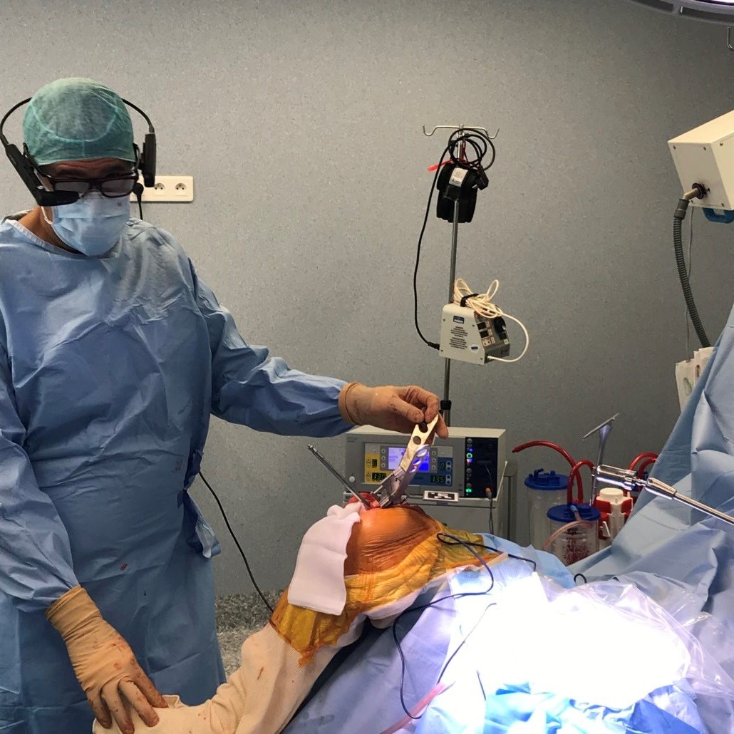 Qu’estce que la pose de prothèse du genou en réalité virtuelle ? Chirurgie Orthopédique Béziers